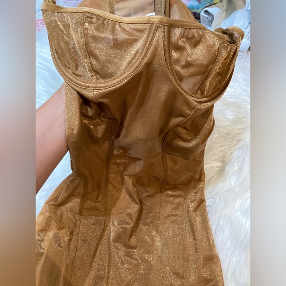 RARE SKIMS Glissenette Corset Mini Dress NWT Chai Bodycon Gold Medium Left ONLY - Picture 11 of 11